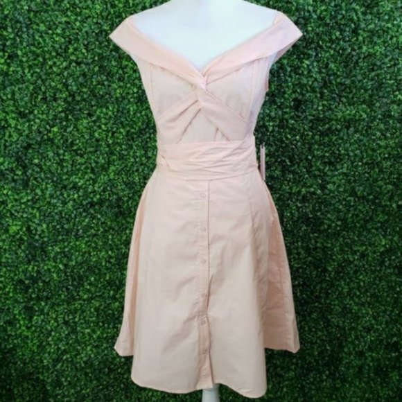 NWT! Coral button off shoulder dress - Picture 2 of 7